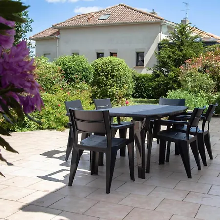 Hawaï 8 à 12 Pers Grand Jardin Et à Pied Casa de Férias
